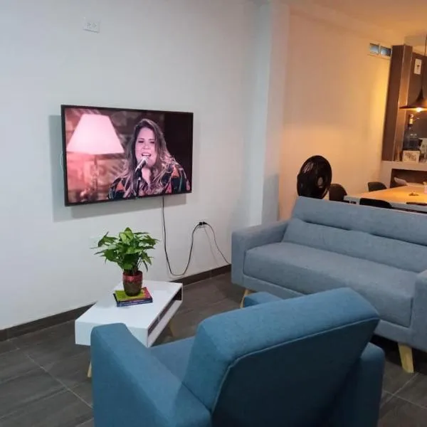 Viesnīca Apartamento con 3 habitaciones playa a 10 minutos pilsētā Tumako