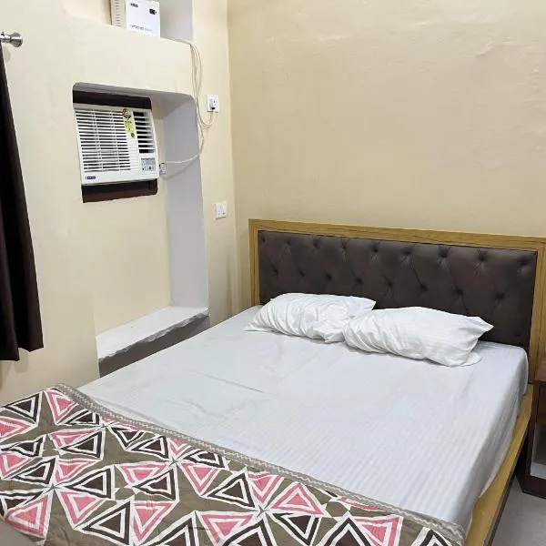Stay in Someshwar, hotel di Varanasi