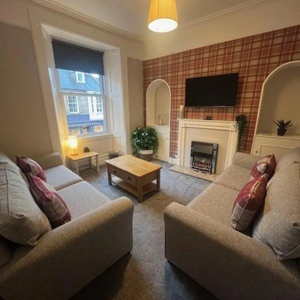 The TEVIOT in the centre of Melrose, hotel in Melrose