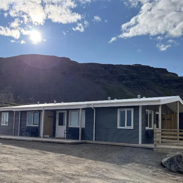 Strönd Guesthouse, hotel in Birkimelur 