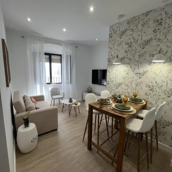 Apartamentos San Miguel, hotel Jerez de los Caballerosban