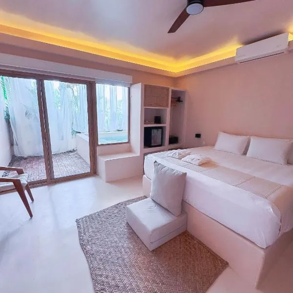 Xeno Hotel Boutique, hotel v destinaci Playa Estacahuite