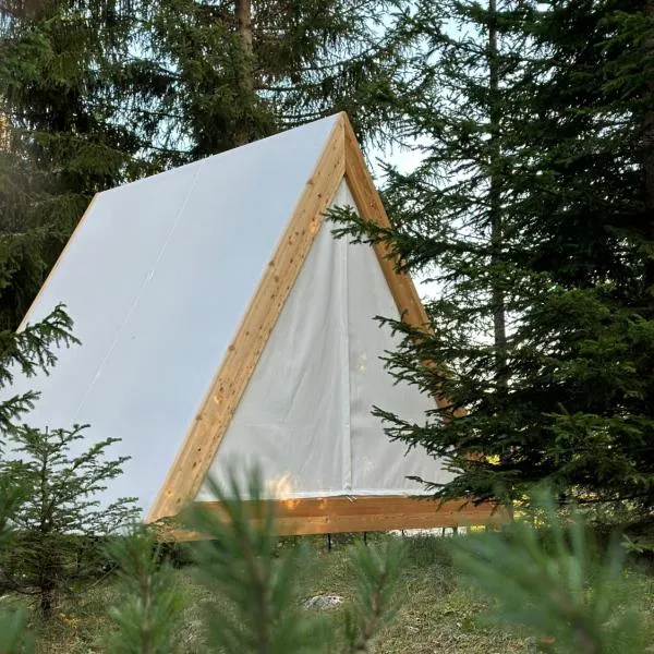 Durmitor glamping, hotel en Žabljak