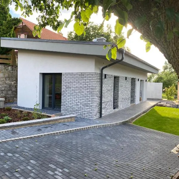 Apartmány Krymlov: Oleška şehrinde bir otel