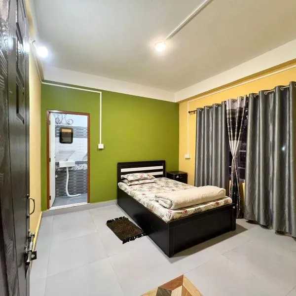 Rise And Shine Homestay, hotel v destinaci Mirik