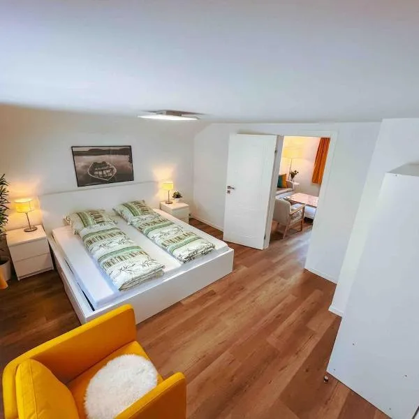 Cozy Apartment - Stunning Views, hotel in Brienz
