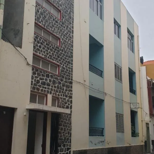 Residencial Bibi, hotel v destinaci Ribeira Grande