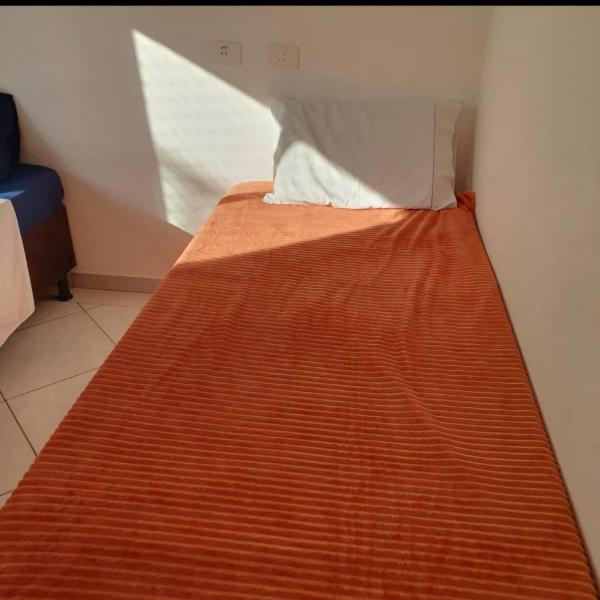 Quase pé na areia, 3 dorm, sacada com vista mar, pitangueiras, vaga de garagem, Pet friendly, berço - Foto 5