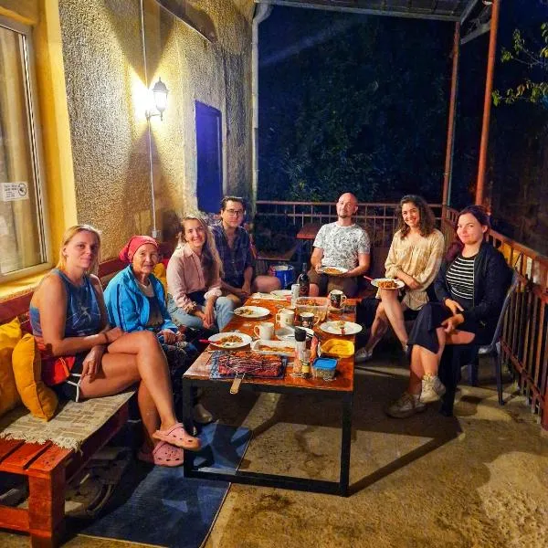 The Friends Hostel & Sauna, готель у Кутаїсі