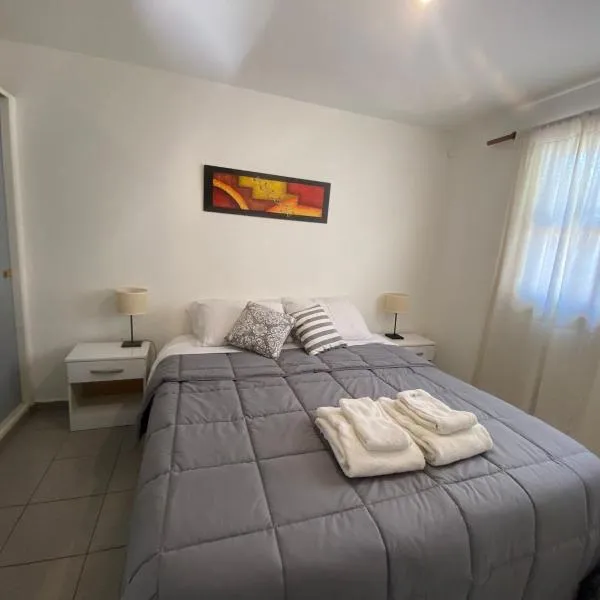 Casa Girasoles, hotel v destinaci Centenario