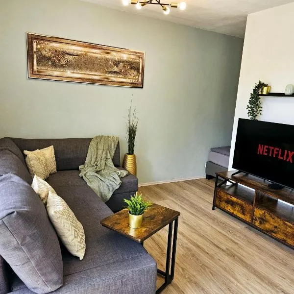 Like at home - moderne Wohnung in Königsbrunn - 30qm - Netflix, hótel í Königsbrunn