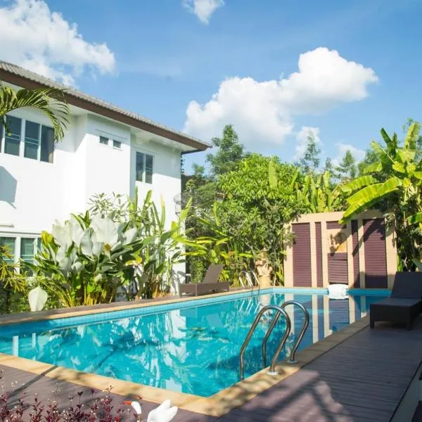 CC Villa House Chiangmai, hotel v destinaci Ban Mae Hom