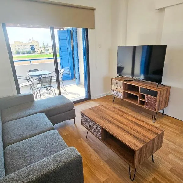 Beachside Hideaway Apartment, 200m to the Havana Beach, hotel v destinaci Pyla