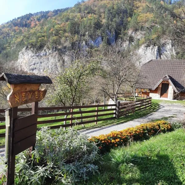 Vikendica NEVEN, hotel v destinaci Zaovine