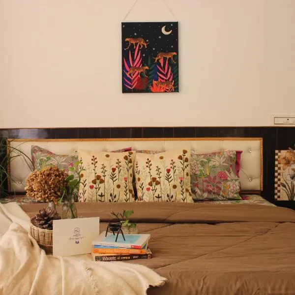 La Casa by Cosmic Kriya, hotel in Bīr