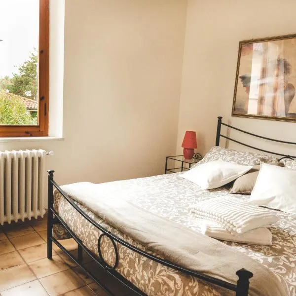 Casa La Lilla, hotel v destinaci Cascina