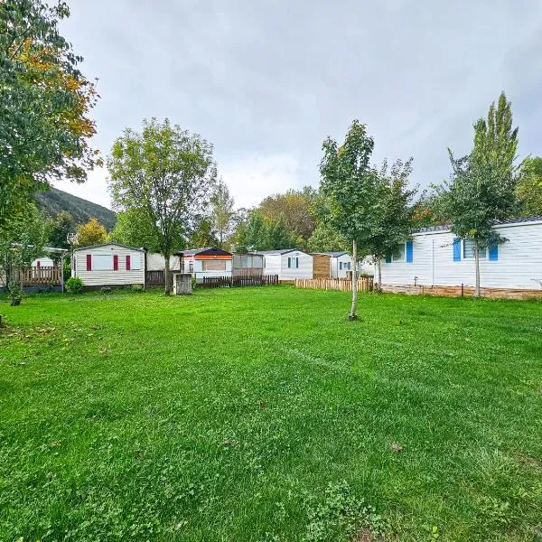 Camping Solopuent Castiello de Jaca Natur, hotel v destinaci Castiello de Jaca
