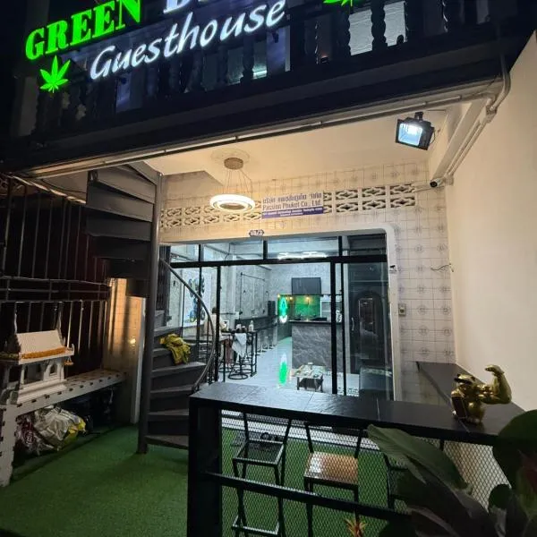 Green Dreams Guesthouse, hotel v destinaci Ban Lo Long