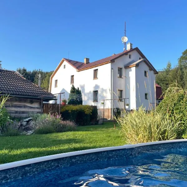 Apartmán POD KOSTELEM, hotel v Nových Hamrech