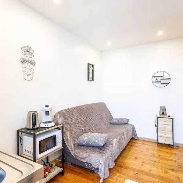 Studio cosy avenue de la mer, Hotel in Cabourg