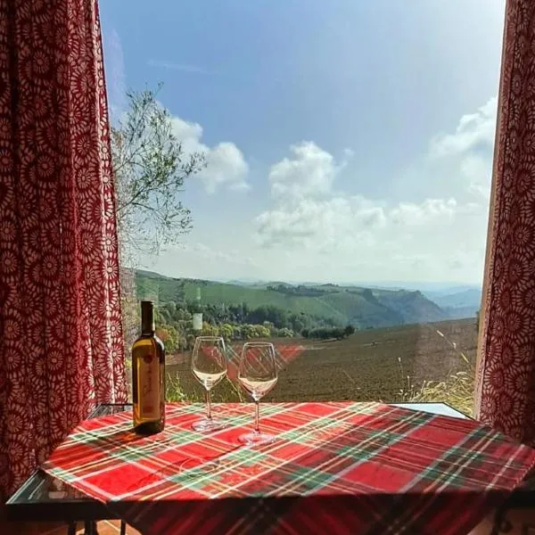 Casa rustica con vista meravigliosa, hotel Offidában
