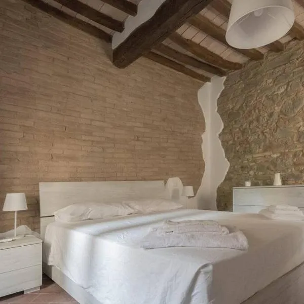 Appartamento Limoni con terrazza, hotel in Chianni