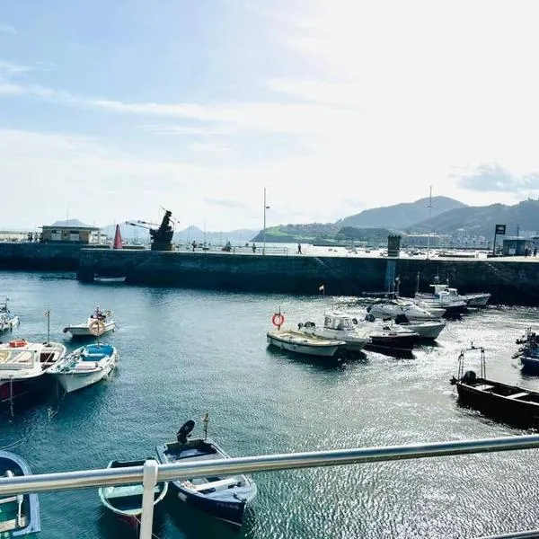Luminoso piso con vistas al Puerto, Hotel in Castro Urdiales