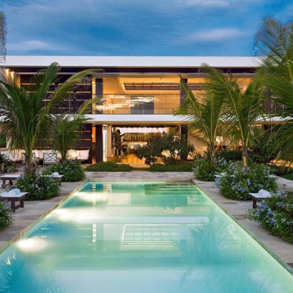 Elegant Villa in Ferradura Beach Buzios - BUZ003