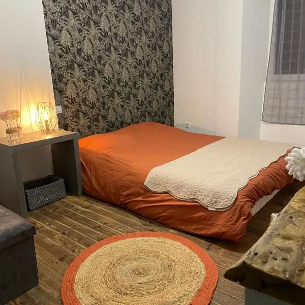 La Raspelle, hotel v destinaci Les Costes-Gozon