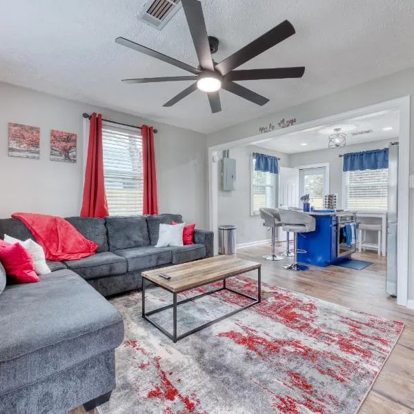 Cozy Home with City Views, hotel v destinaci Columbus