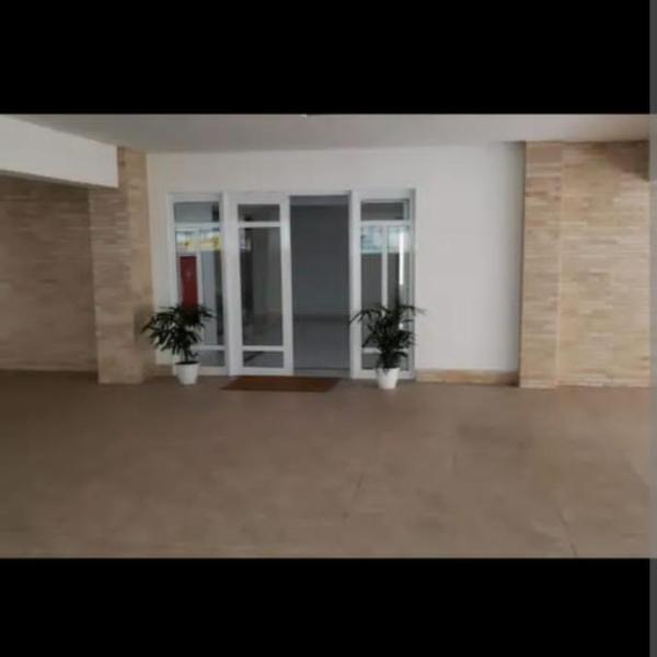 Apartamento a 50 metros da praia com garagem e wifi