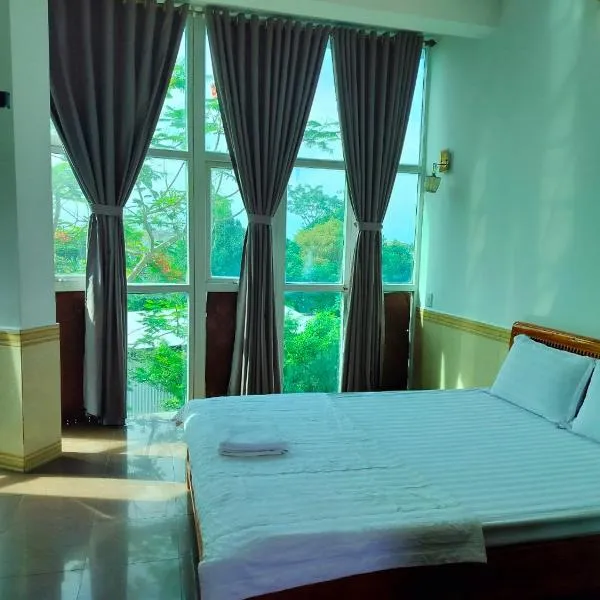 Nhật Linh Homestay, hotel v destinaci Hue