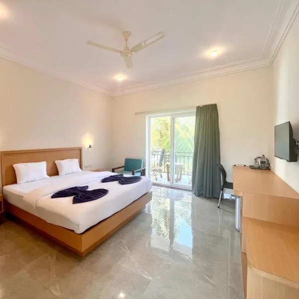 Morjim Sunset Guesthouse- Apartments with Kitchen & AC Rooms, hotel v destinaci Morjim