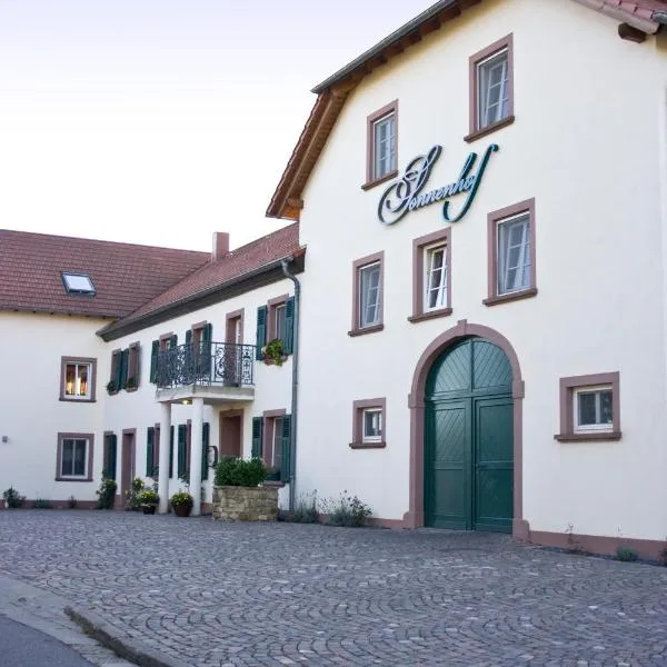 Hotel Sonnenhof, hotel en Perl
