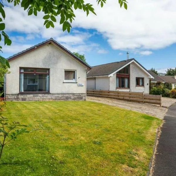Mitchs cottage, hotel in Lamlash