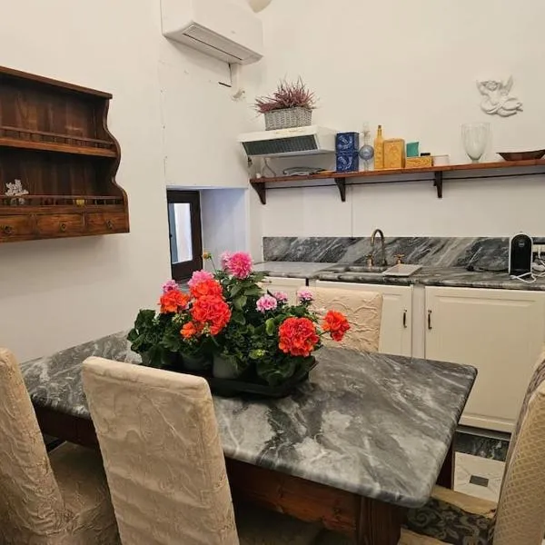 Cuore del Golfo, hotel v destinaci Lerici