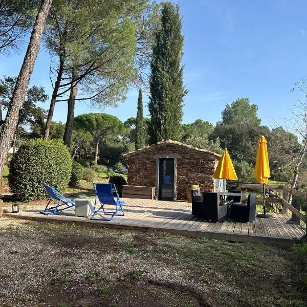 MAZET de GILLOU, hotel v destinaci Le Cannet-des-Maures