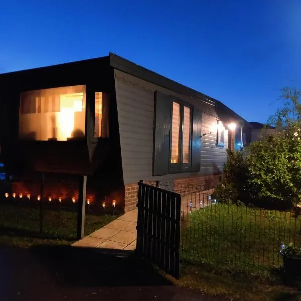 Tiny Beachhouse - New Vennepark Wenduine, hotel v destinaci Wenduine