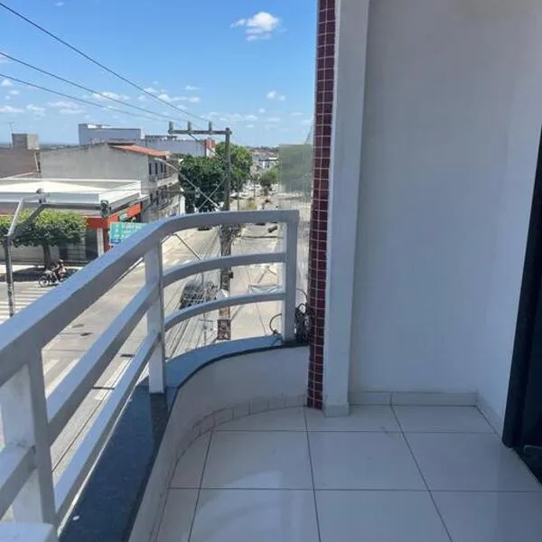 Apt com varanda no centro, hotel v destinaci Serrinha