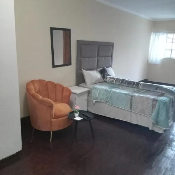 Johannesburg guest house Kensington, hotel in Johannesburg