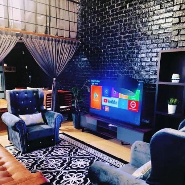 Soho Duplex Subang Empire by Chillout Stay, hotel v destinaci Subang Jaya
