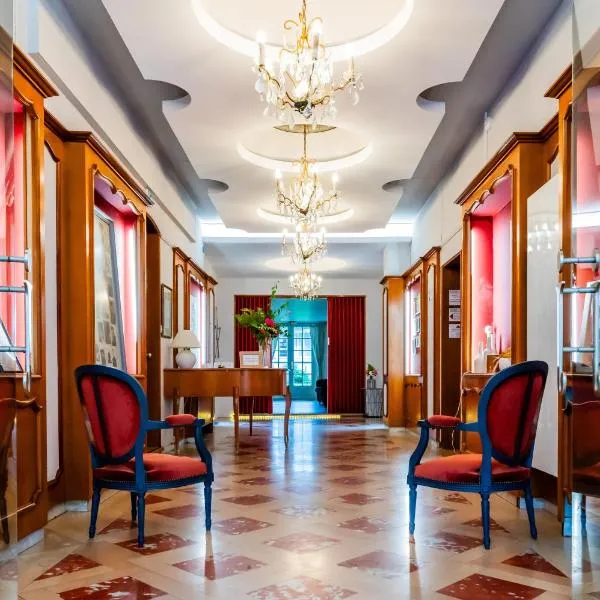 Hotel Joly, hotel v destinaci Armentieres
