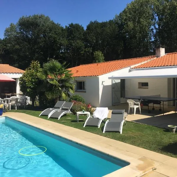La Ferme du Preneau, hotel v destinácii Challans