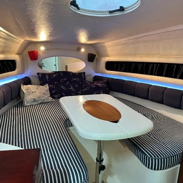 Barco Alojamiento, hotel en Valencia