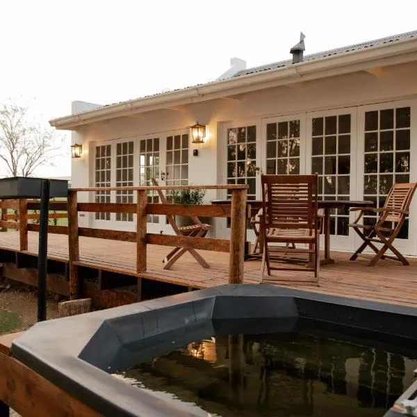Melkhout River Cottage, hotel in Bonnievale