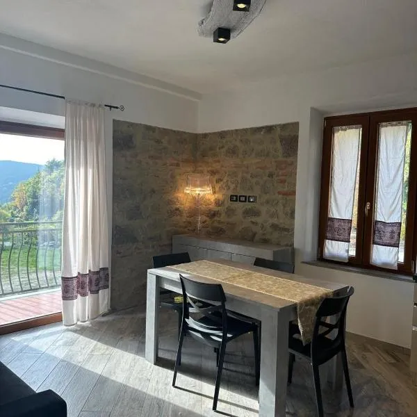 Casa Gaudi – hotel w mieście Piancastagnaio