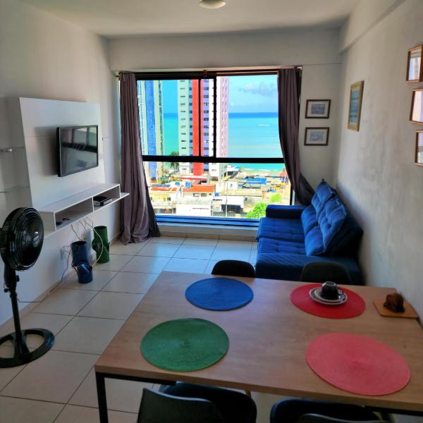 Flat Frente Mar em Candeias, Piscina e Garagem