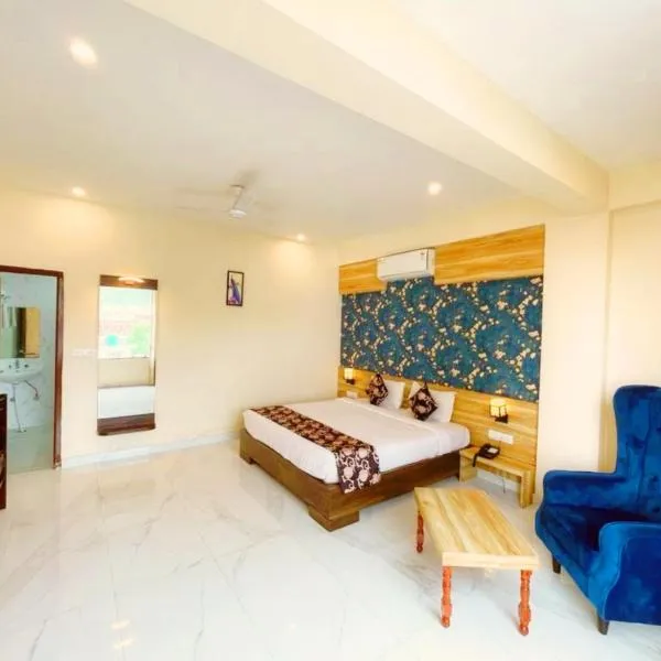 HOTEL THE CELEBRATION BY AMOD Best Hotel & Rooftop, hotel in Udaipur