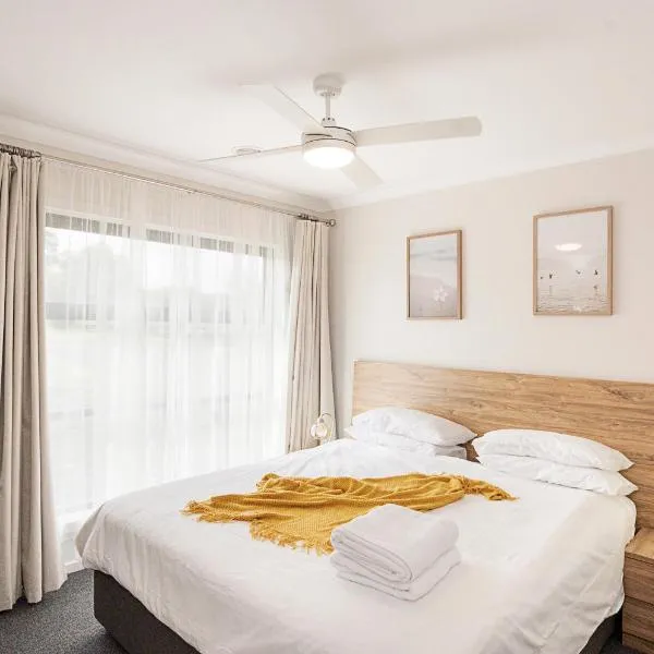 Morview Holiday Homes-Giraffe, hotel in Hamilton