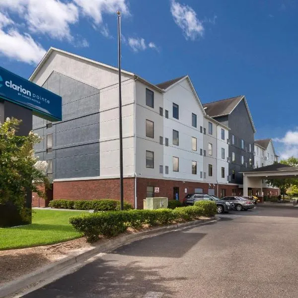 Clarion Pointe Charleston - West Ashley, hotel in Charleston